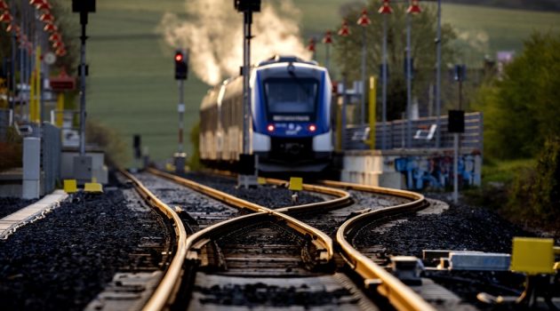 Γερμανία: Οι οδηγοί τρένων καλούνται σε τριήμερη απεργία