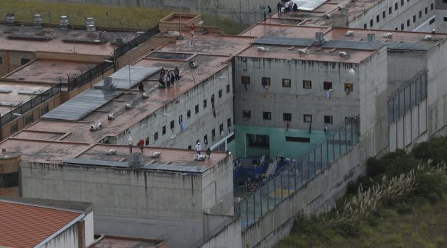 Ισημερινός: Από τις φυλακές, το κύμα βίας κλιμακώνεται σε όλη τη χώρα