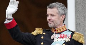 Δανία: Νέος Βασιλιάς ο Φρειδερίκος Ι’ μετά την παραίτηση της…