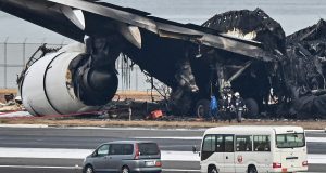 Ιαπωνία: Οι πιλότοι του επιβατικού αεροπλάνου δεν είχαν δει το…