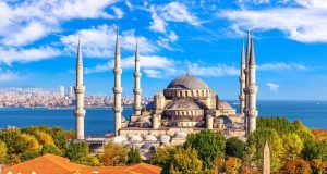 Κωνσταντινούπολη: Ύποπτος θάνατος τουρίστα – Ελληνίδα στο Νοσοκομείο