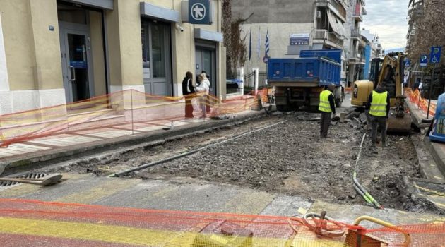 Αγρίνιο: Σε εξέλιξη εργασίες ανακατασκευής από το Δημαρχείο ως τη Μακρή (Video – Photos)