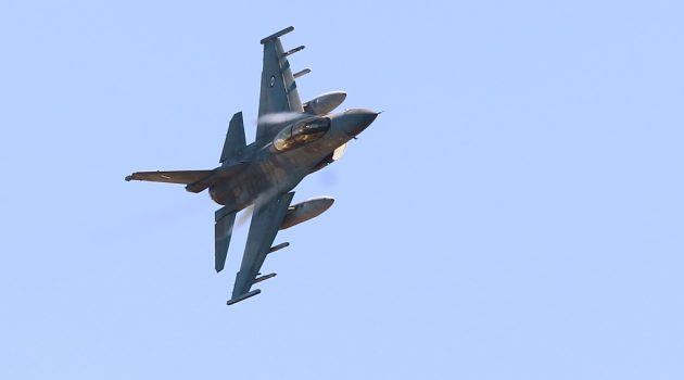 ΗΠΑ: Μαχητικό αεροσκάφος F-16 συνετρίβη στα ανοικτά της Νότιας Κορέας -Σώος ο πιλότος