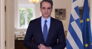 Τηλεφωνική επικοινωνία Μητσοτάκη – Ζελένσκι: Η Ελλάδα θα συνεχίσει να…