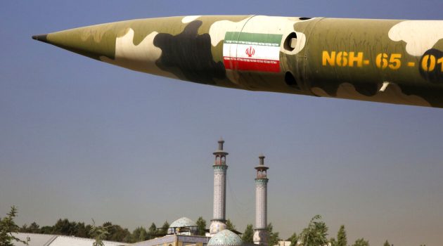 Wall Street Journal: Ιρανικούς βαλλιστικούς πυραύλους θέλει να αγοράσει η Ρωσία