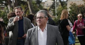 Δ. Κουτσούμπας: Να επιστρέψουν με πλήρη δικαιώματα όσοι απολύθηκαν στα…