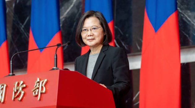 Η απερχόμενη πρόεδρος της Ταϊβάν εξαίρει τη «στενή και ακλόνητη εταιρική σχέση» με τις ΗΠΑ