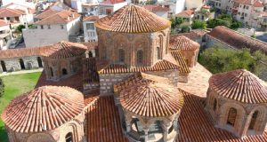 Αποκαθίσταται το μείζον Βυζαντινό μνημείο της Παρηγορήτισσας, στην Άρτα