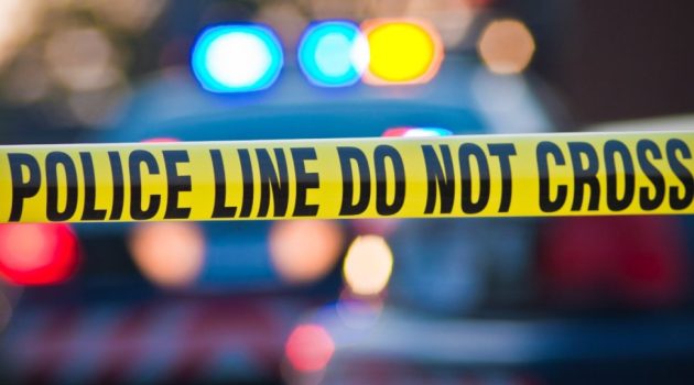 Ένοπλοι κουκουλοφόροι έστησαν «ενέδρα θανάτου» σε δύο έφηβους έξω από Σχολείο στο Σικάγο     