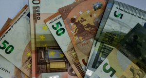 Προϋπολογισμός 2023: Πρωτογενές πλεόνασμα 3,7 δισ. ευρώ – Με «ενισχύσεις»…