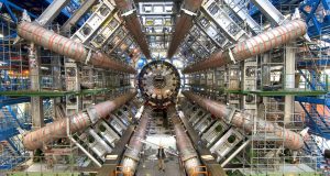 Το CERN σχεδιάζει επιταχυντή που αναμένεται να ξεκλειδώσει τα μυστικά…