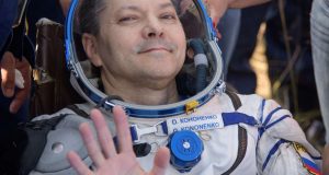 Ρώσος κοσμοναύτης κατέρριψε το παγκόσμιο ρεκόρ παραμονής στο διάστημα
