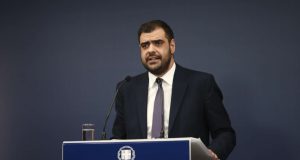 Μαρινάκης: Η αναβάθμιση της Ελλάδας σε «πλήρη δημοκρατία» είναι η…