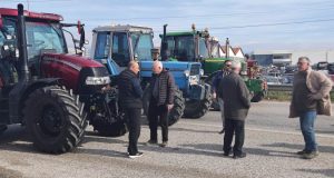 Αγρίνιο: Οι αγρότες σκέφτονται να «ανοίξουν» τα διόδια στη Γέφυρα…