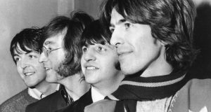 Αφιέρωμα στους Beatles από τον Γιάννη Πετρίδη στο Πρώτο Πρόγραμμα…