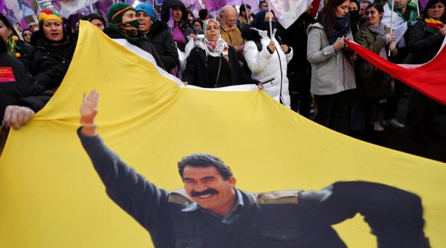 Κολωνία: Διαδήλωση Κούρδων με αίτημα την αποφυλάκιση του Αμπντουλάχ Οτσαλάν