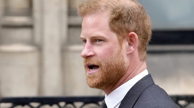 Ο πρίγκιπας Χάρι είναι «βέβαιος» ότι ο καρκίνος του Καρόλου μπορεί να επανενώσει τη βασιλική οικογένεια