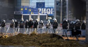 Βρυξέλλες: Το παρασκήνιο της συμφωνίας για τη χρηματοδότηση της Ουκρανίας…