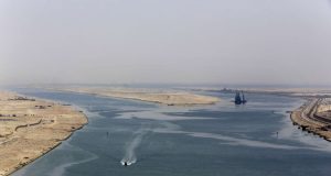 Αίγυπτος: Οι επιθέσεις στην Ερυθρά Θάλασσα μείωσαν τα έσοδα από…