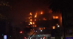Τραγωδία στην Ισπανία: Τέσσερις νεκροί και 14 τραυματίες από πυρκαγιά…