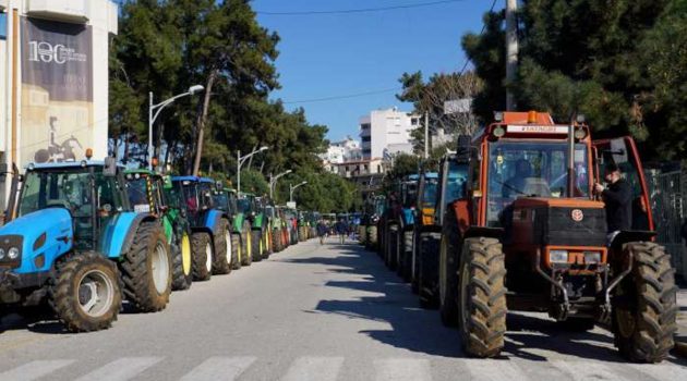 Αγροτικές κινητοποιήσεις: Κλείνουν τα τελωνεία Νίκης και Καστοριάς για τα φορτηγά – Στην Αθήνα με τα τρακτέρ την ερχόμενη Τρίτη