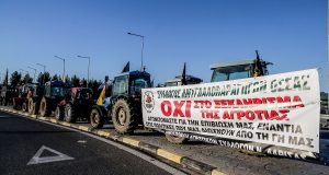 Αγρότες: Μπλόκα από σήμερα σε εθνικές και επαρχιακές οδούς και κάθοδο…