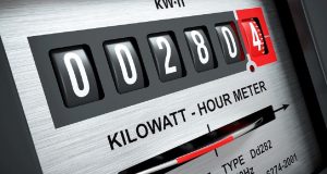 Ηλεκτρικό ρεύμα: «Βουτιά» στις τιμές – Σε προ κρίσης επίπεδα…