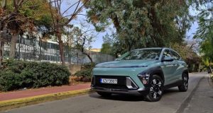 Δοκιμή του τελείως νέου SUV Hyundai Kona με τον mild…