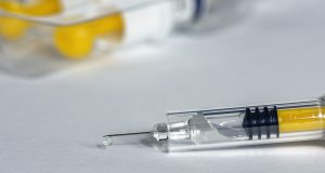 Καρκίνος: Ξεκινά η χορήγηση πρωτοποριακού εμβολίου mRNA σε καρκινοπαθείς