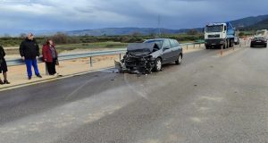 Δρυμός Βόνιτσας: Συνοδηγός οχήματος τραυματίστηκε ελαφρά (Photos)