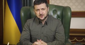 Ζελένσκι: Να παραδοθούν στην Ουκρανία όλοι οι δεσμευμένοι ρωσικοί πόροι
