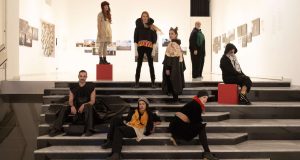 Θεσσαλονίκη: «Προσδοκώ» του Γιώργου Βέλτσου στο Φουαγιέ Θεάτρου Εταιρείας Μακεδονικών…