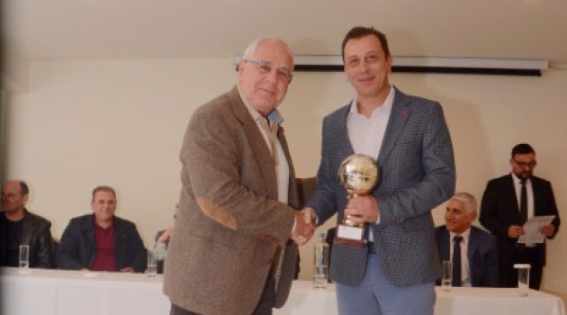 Γιάννης Διαμαντάκος: Βραβεύτηκε ο πρώην Προπονητής του Α.Ο. Αγρινίου για την προσφορά του στο Μπάσκετ (Photos)