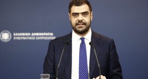 Π. Μαρινάκης σε Σ. Κασσελάκη για Τέμπη: Ντροπή είναι να…