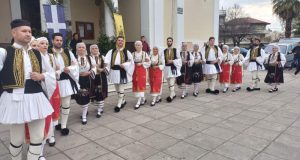 agrinio-i-n-agias-triados-ekdilosi-ton-katichitikon-scholeion-gia-tin-25i-martiou-photos