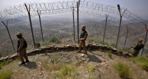 Οκτώ νεκροί σε αεροπορικά πλήγματα του Πακιστάν σε αφγανικό έδαφος,…
