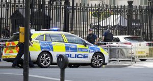 Βρετανία: Συνελήφθη 11χρονος που οδηγούσε αμάξι σέρνοντας ένα κλεμμένο τροχόσπιτο