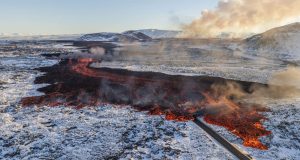 Ισλανδία: Νέα έκρηξη του ηφαιστείου της χερσονήσου Ρέικιανες