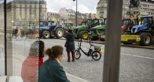 Γαλλία: Οι αγρότες ενδεχομένως να κλιμακώσουν τις κινητοποίησεις τους τις…