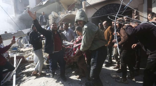 Τουλάχιστον 11 Παλαιστίνιοι νεκροί από αεροπορική επιδρομή των Ισραηλινών στην Ράφα
