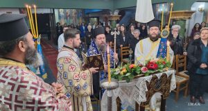 mitropolitis-damaskinos-sta-ochthia-gia-tin-a-stasi-ton-chairetismon-tis-panagias-photos