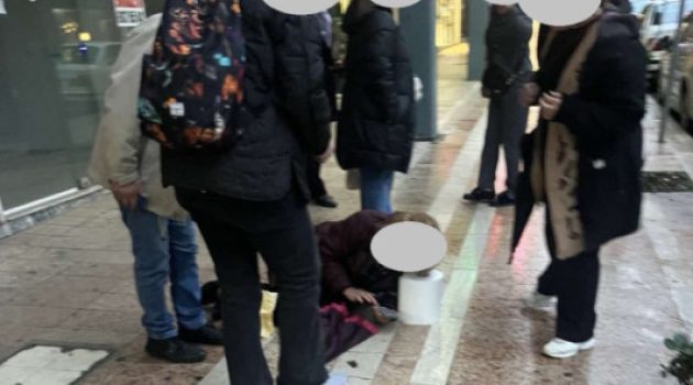 Αγρίνιο – Οδός Παπαστράτου: Γυναίκα τραυματίστηκε μετά από πτώση στο πεζοδρόμιο (Photos)