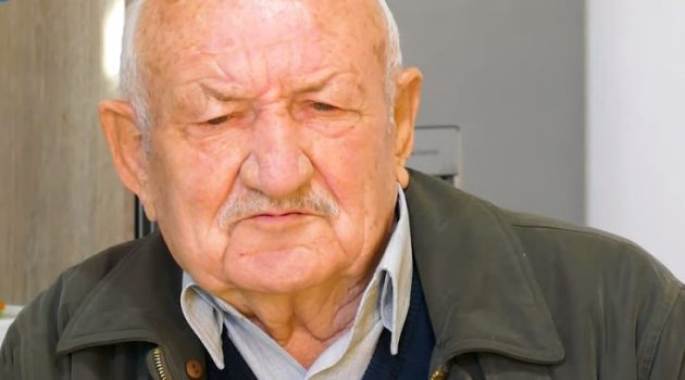 Ευρυτανία: Ο 84χρονος Θανάσης συγκινεί με μια ιστορία από το παρελθόν (Video)