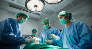 Νοσοκομειακοί γιατροί: Στάση εργασίας και συγκέντρωση στο υπουργείο Υγείας στις…