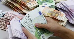 Μήνυμα Eurogroup για συμμάζεμα δαπανών αλλά και δημόσιες επενδύσεις –…