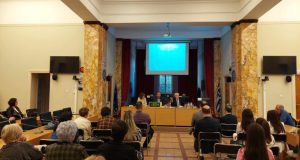 agrinio-ekdilosi-timis-me-aformi-tin-pagkosmia-imera-ellinikis-glossas-videos-photos
