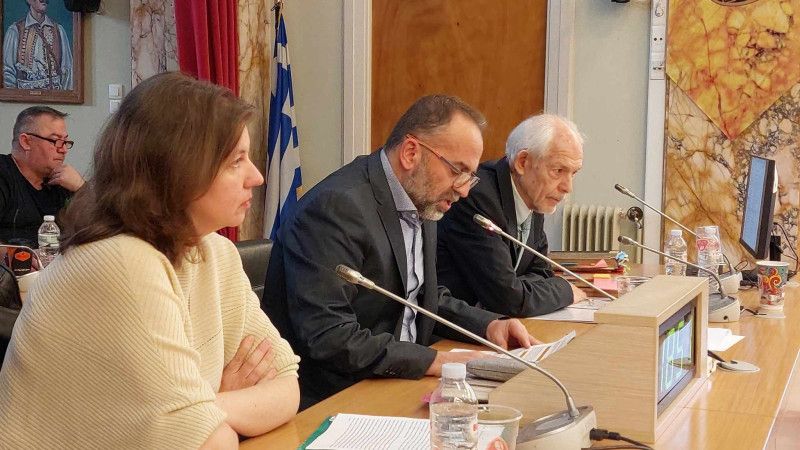 agrinio pagkosmia mera elliniki glossa 6