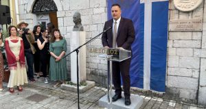 o-dimarchos-i-p-mesolongiou-kiryxe-tin-enarxi-ton-eorton-exodou-gia-to-2024-photos