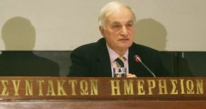 manolis-mavrommatis-tou-afairesan-tin-tracheiostomia-mikri-veltiosi-kai-gia-ti-syzygo-tou