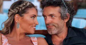 seismos-sti-showbiz-chorisan-oikonomakou-michopoulos-meta-apo-10-chronia-koinis-poreias